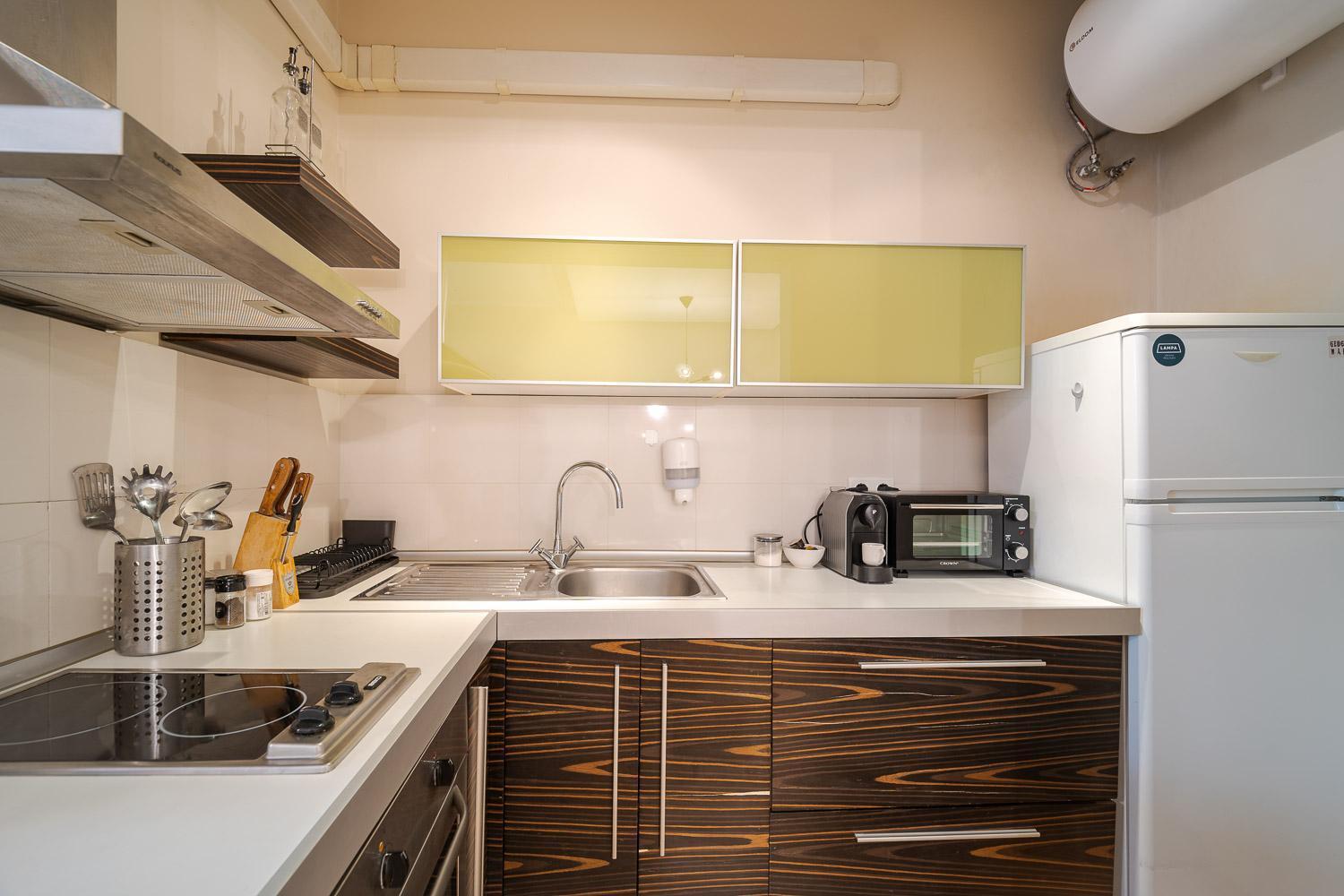 Cozy 1 Bdrm, Top Center, Solunska Near Vitoshka Street Sofia Exterior photo